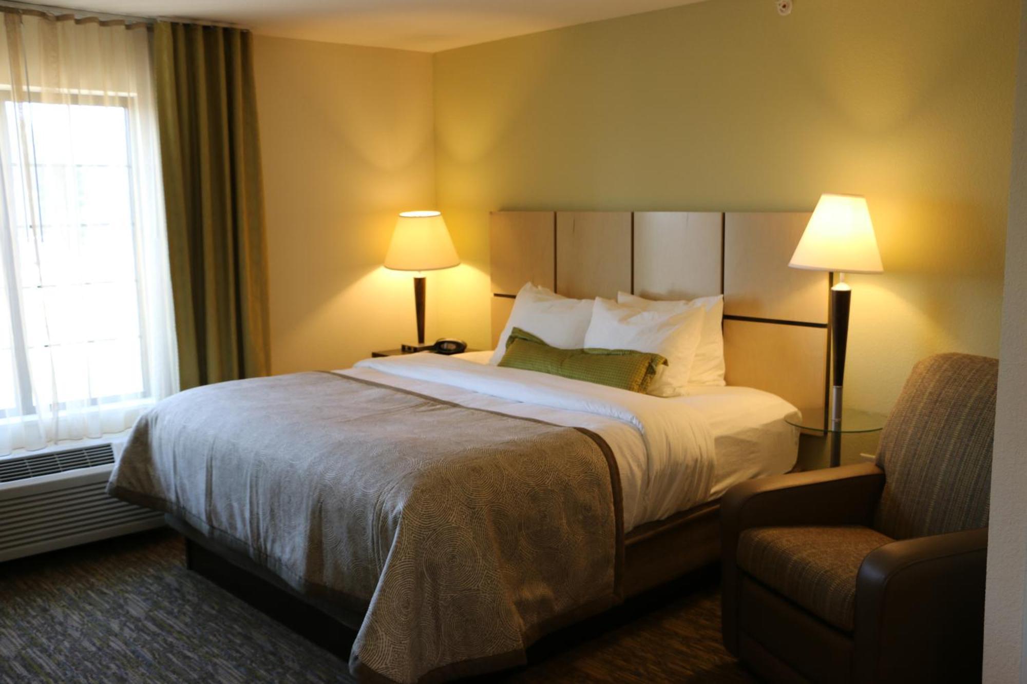 Candlewood Suites Bloomington By Ihg מראה חיצוני תמונה
