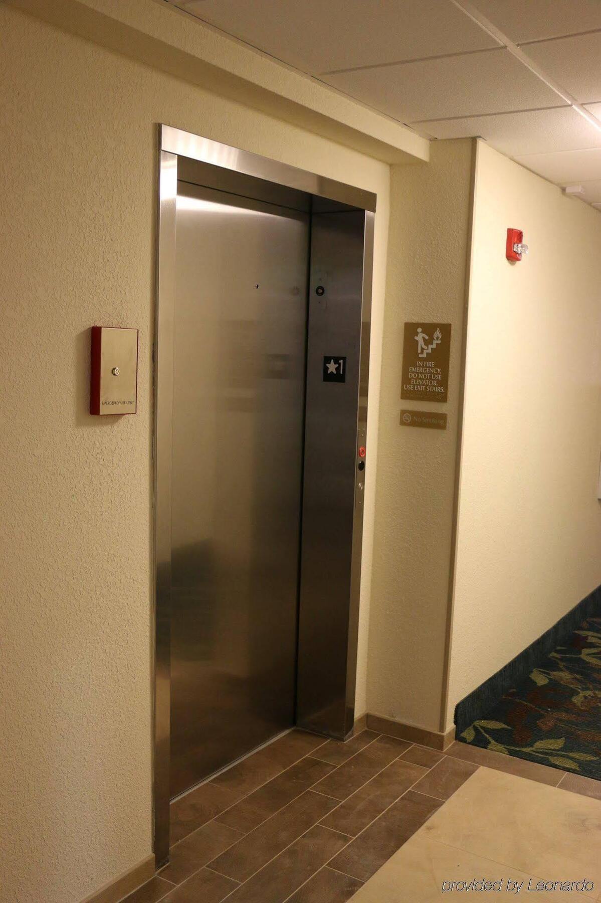 Candlewood Suites Bloomington By Ihg מראה חיצוני תמונה