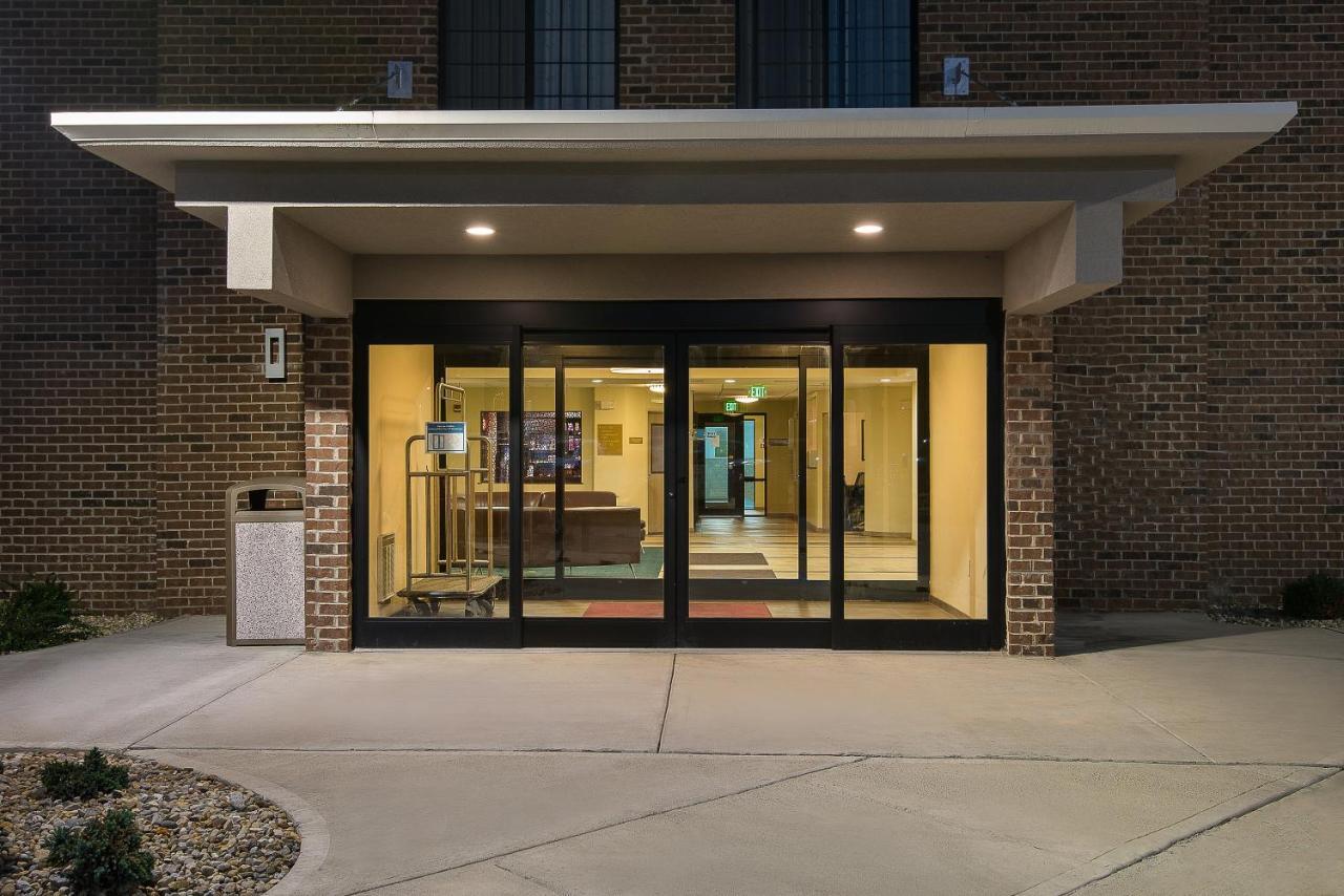 Candlewood Suites Bloomington By Ihg מראה חיצוני תמונה